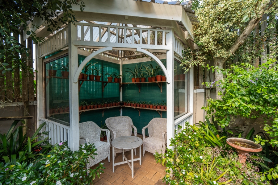 5 Bedroom Property for Sale in Seafield Eastern Cape